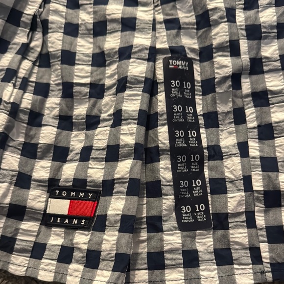 Tommy Hilfiger navy blue  and White Checkered Skirt - Picture 2 of 4
